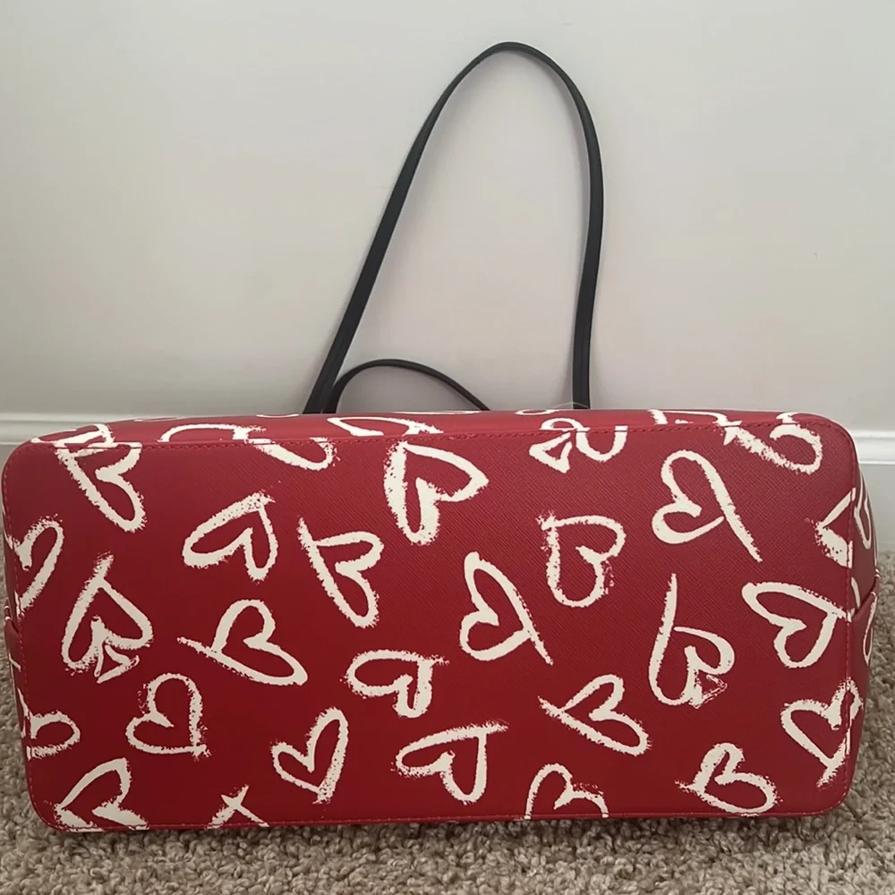 ❌SOLD❌ KATE SPADE Margareta Lipstick Hearts Tote Bag - Valentine’s Day - Picture 3 of 5